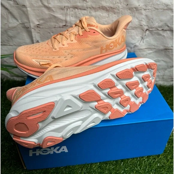 Hoka Clifton 9 Cantaloupe / White women size 10 new with box - Picture 8 of 17